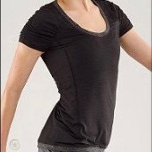 LULULEMON WILLPOWER TECH Drawstring Shirt Sleeve Tee Size 4